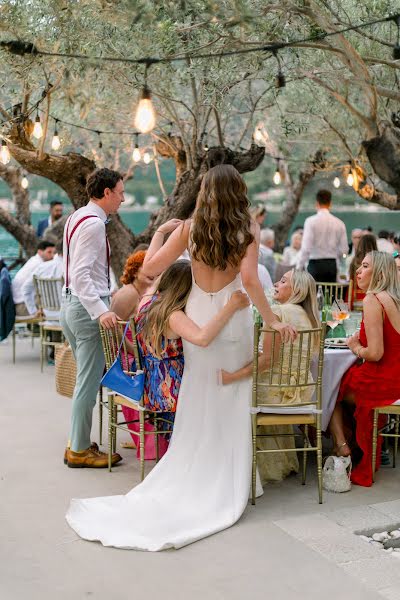 Fotógrafo de casamento Katya Kurnikova (kurnikova). Foto de 30 de junho 2023