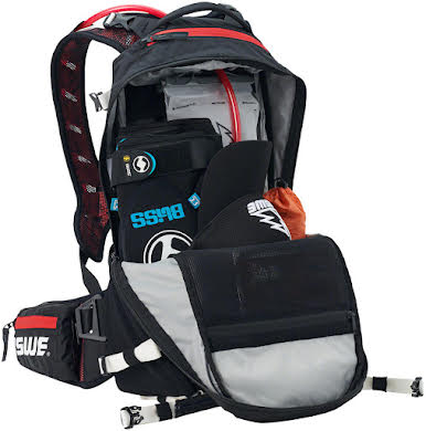 USWE Flow 16 Hydration Pack alternate image 2