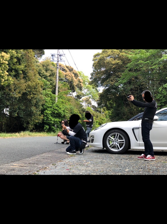 パナメーラのあおにゃんと…ゆかいななかまたち…こらぼ…👍^_^👍・撮ってる人を…撮る　シリーズ‼️・あおにゃんと愉快な仲間達MT・続編です✋・撮ってもらった写真は宝物に関するカスタム事例の投稿画像5枚目