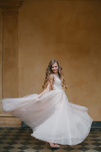 Wedding photographer Lesya Oskirko (lesichka555). Photo of 25 March 2019