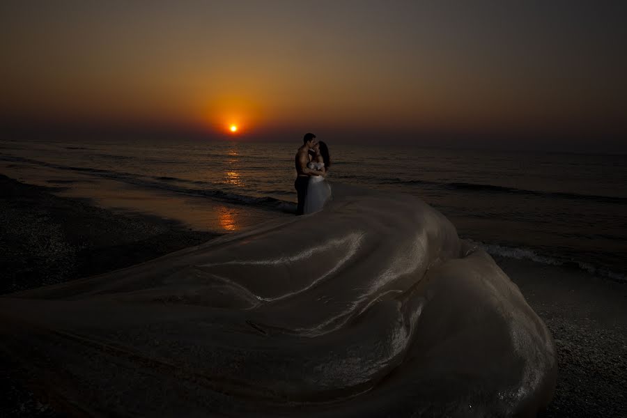 Fotógrafo de casamento Ciprian Mocanu (studio8mm). Foto de 26 de outubro 2016