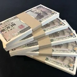 「どこか遠い場所」のメインビジュアル