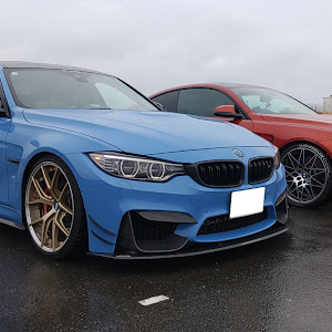 M4 クーペ F82