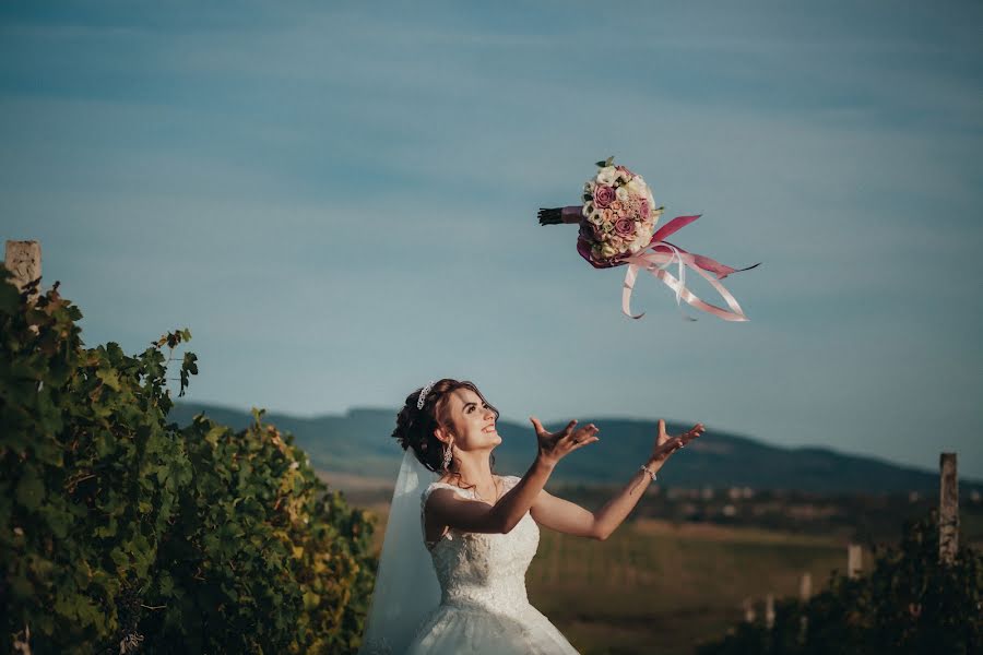 Fotógrafo de casamento Inna Ivancho (inchuk). Foto de 11 de janeiro 2021