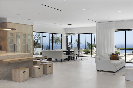 Seaside house with pool 2