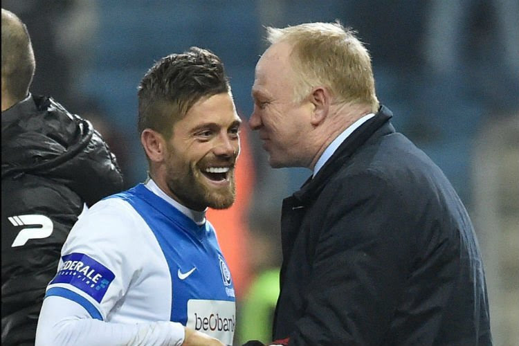 McLeish remercie les supporters de Genk après la victoire contre Zulte Waregem