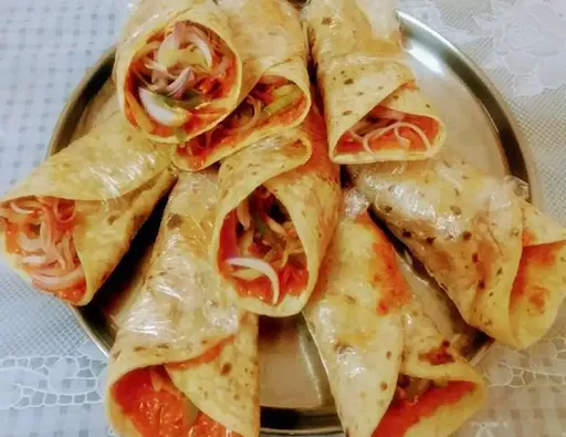 Aloo Schezwan Roll