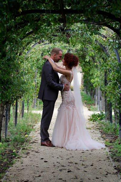 Fotografo di matrimoni Cloë Notten (notten). Foto del 6 marzo 2019