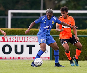 Openda komt een half jaartje later dan toch in de Eredivisie terecht: "Ik zag een verhuurperiode toen niet zitten"