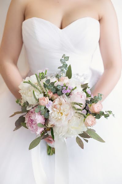 Fotografo di matrimoni Elvi Velpler (elvivelpler). Foto del 13 giugno 2017