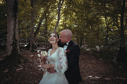 Fotógrafo de casamento Ufuk Guler (ufuk). Foto de 18 de abril 2022