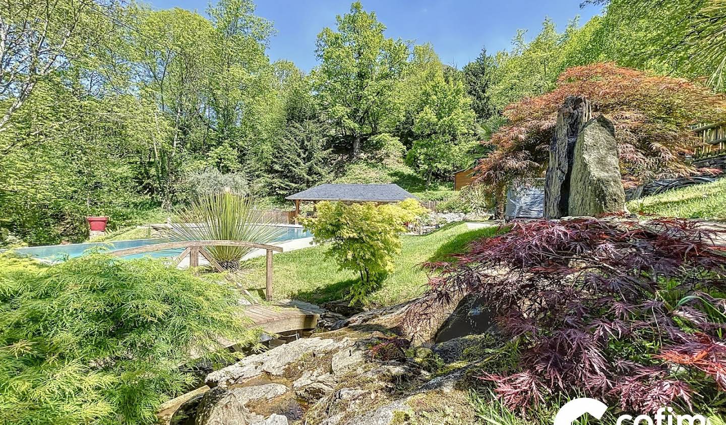 Maison avec piscine et jardin Laruns