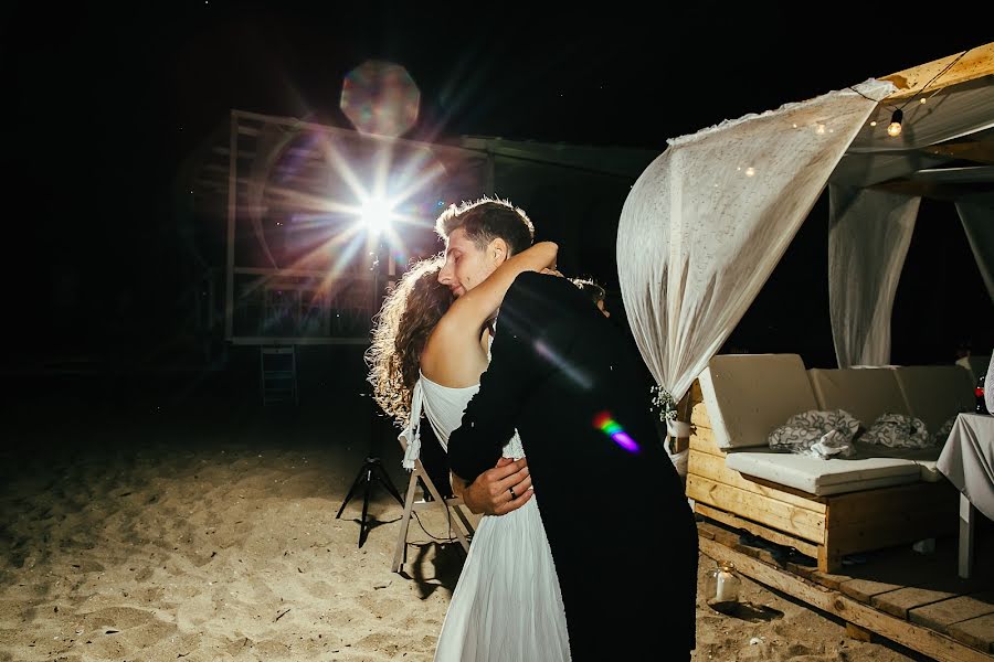 Wedding photographer Alena Kasho (positivefoto). Photo of 2 April 2019