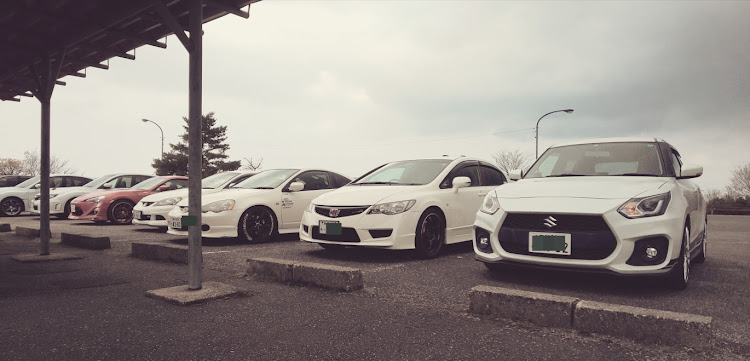 スイフトスポーツの福井県・スポ車ミーティング・エンゼルライン・コラボ三昧・撮るヒトを撮る📸シリーズに関するカスタム事例の投稿画像2枚目