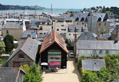 Maison en bord de mer avec jardin 1