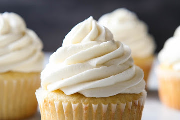 Whipped Vanilla Buttercream Frosting