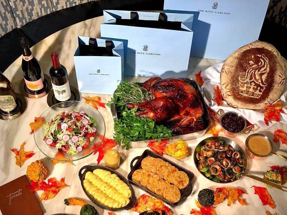 The RitzCarlton, Chicago RitzCarlton Thanksgiving To Go 2024