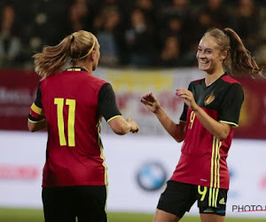 Tessa Wullaert op haar nieuwe plaats opnieuw belangrijk voor Red Flames: "Kan er de bal meer raken"