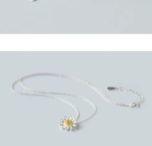 Title 6, S925 Silver King Whyte Flower Pendant Necklace....
