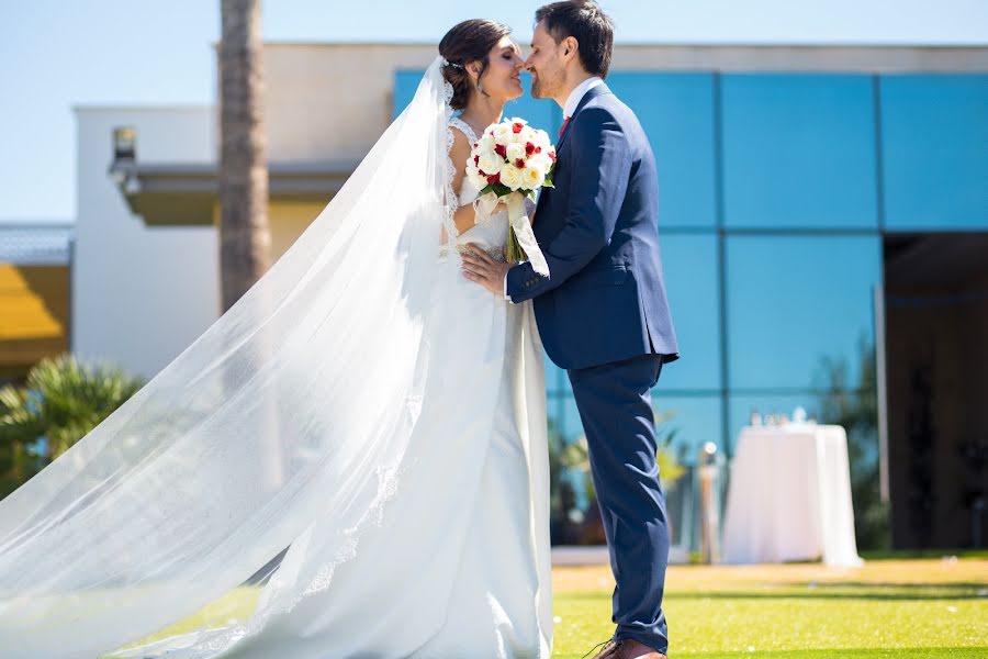 Wedding photographer Raúl Ibáñez (geniusestudio). Photo of 13 May 2019