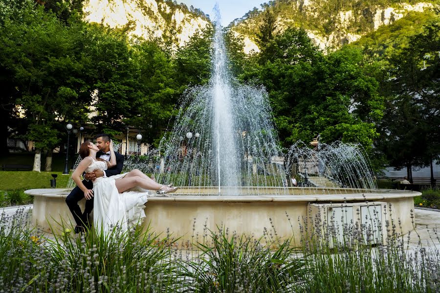 Fotógrafo de casamento Traian Mitrache (mediatotalart). Foto de 20 de julho 2022