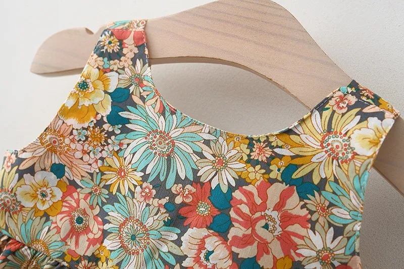Kız Çocuk Moda Kişilik Göğüs Fiyonklu Elbise, özel günler için şık bir elbise, rahat ve modaya uygun, kızların kişiliğini yansıtır.