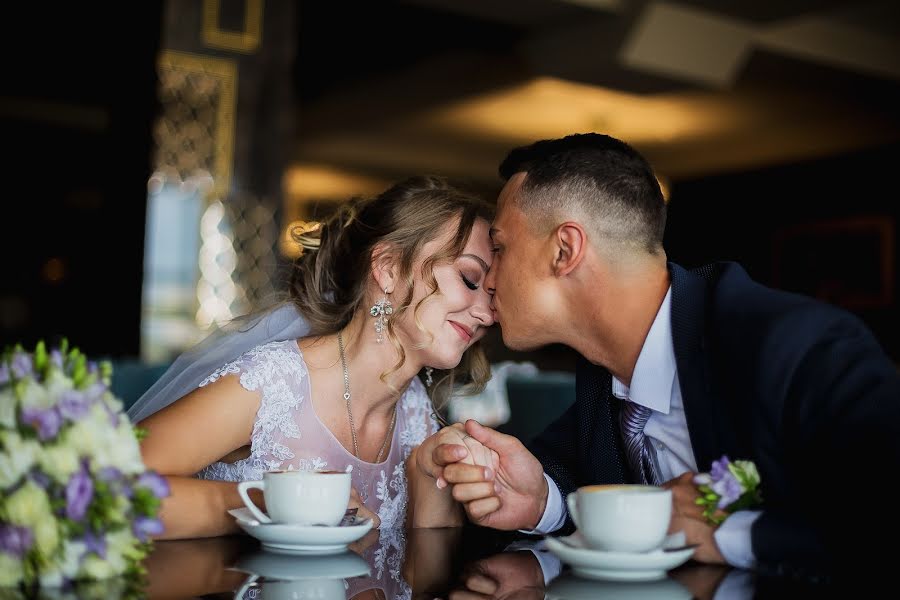 Fotógrafo de casamento Yuriy Karpov (yuriikarpov). Foto de 2 de maio 2021