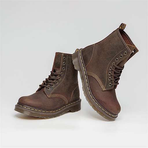 Title 2, Crazy Horse Leather Womens Boots Vintage Goody...