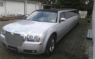 Chrysler 300c Rent Fyn