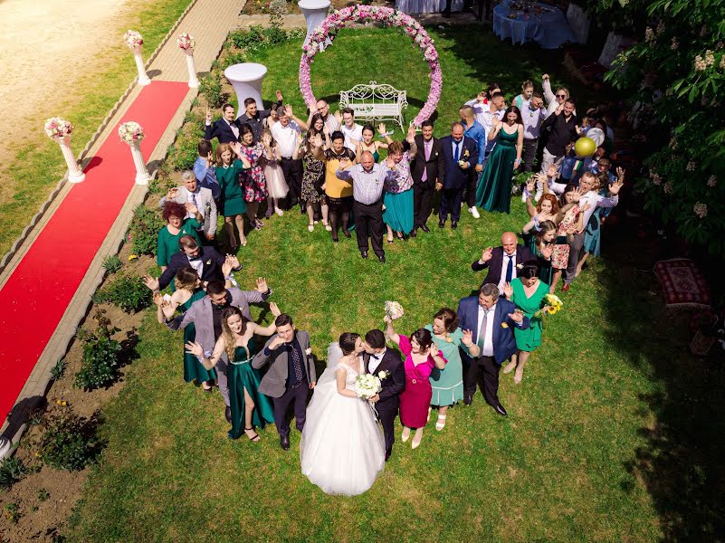 Photographe de mariage Vaduva Adelin-Ionut (infinitemoments). Photo du 24 novembre 2022