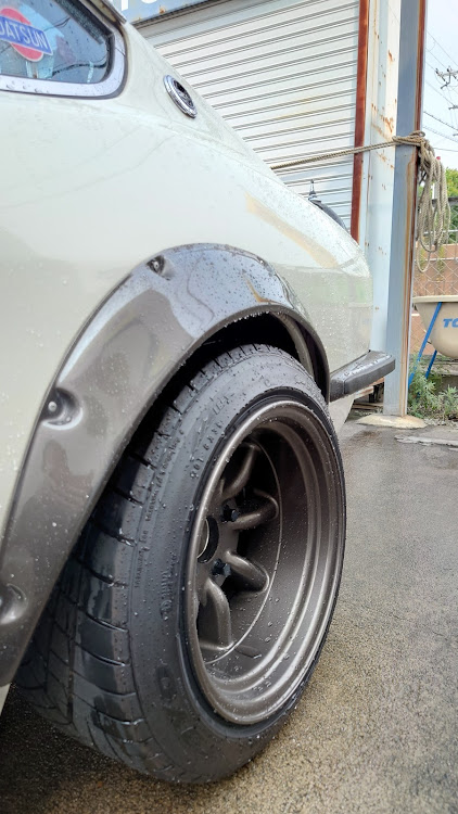 フェアレディZの本日もよろしくお願いします・愛車のある風景・s30z・240Zに関するカスタム事例の投稿画像6枚目