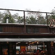 ZOO ZOO CAFE