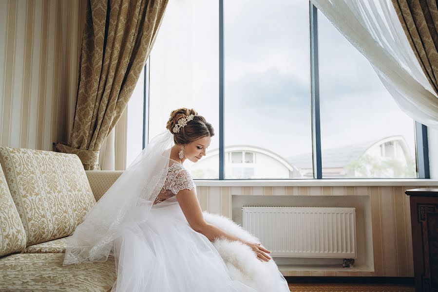 Fotógrafo de casamento Irina Mikhaylova (irismi). Foto de 22 de dezembro 2021