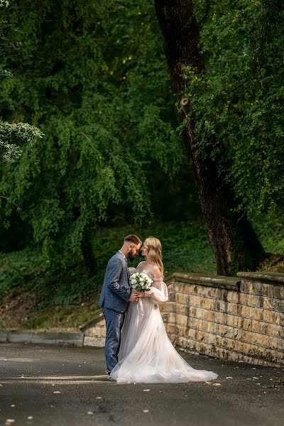 Wedding photographer Marina Kravchenko (kramarina). Photo of 30 September 2021