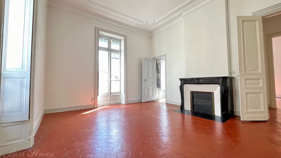 Vente appartement 3 pièces 100 m² à Nimes (30000), 249 000 €