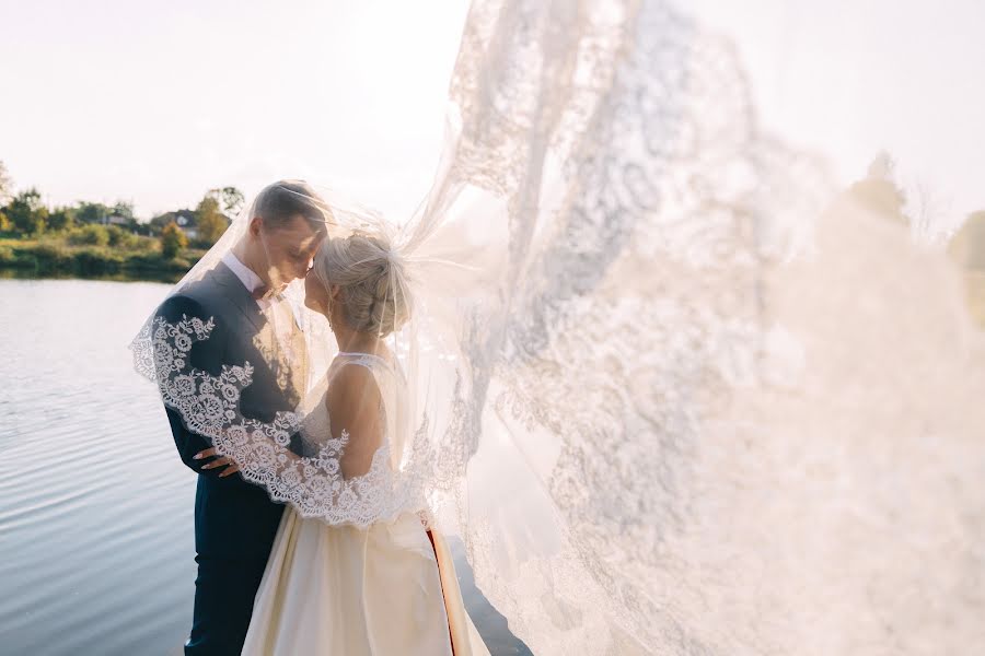 Wedding photographer Elena Lovcevich (elenalovcevich). Photo of 6 October 2018