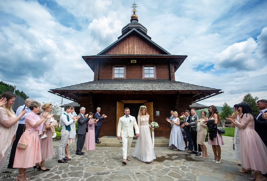 Fotógrafo de bodas Bogdan Vіntonyak (photoartmedia). Foto del 13 de octubre 2019