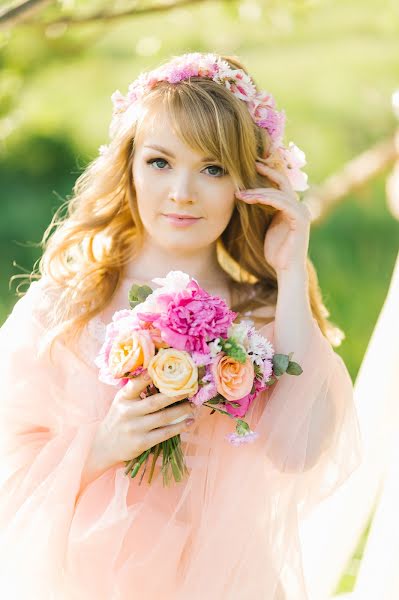 Wedding photographer Viktoriya Khruleva (victori). Photo of 23 May 2016