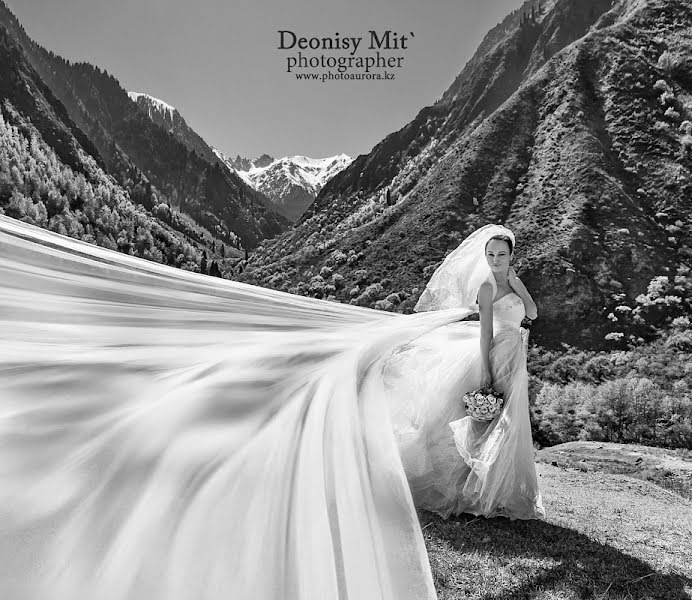 Wedding photographer Deonisiy Mit (painter). Photo of 20 March 2013