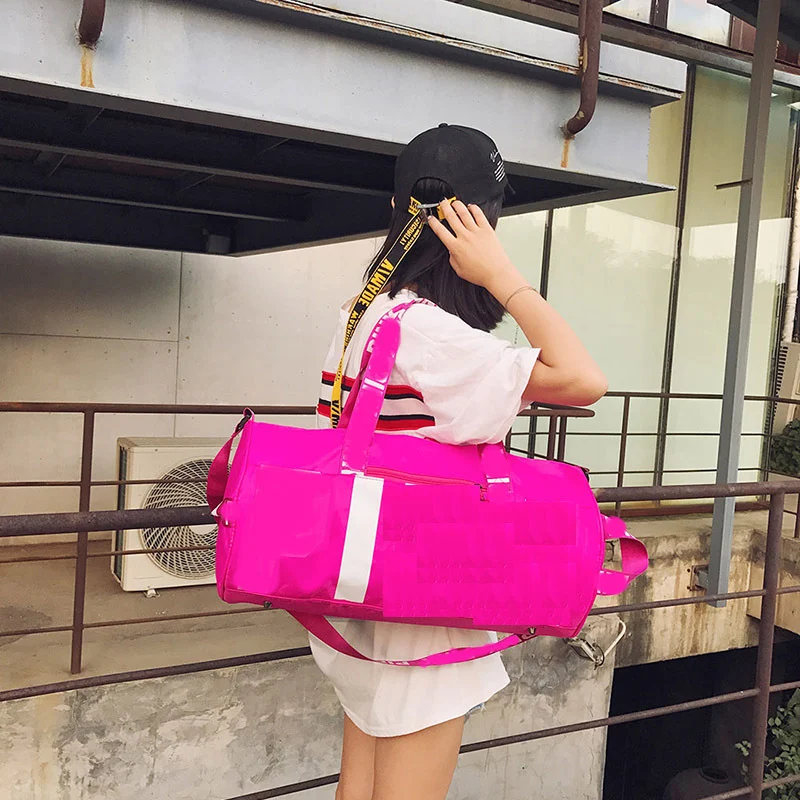 Sac de fitness polyvalent pour la gym et le sport, avec compartiments, résistant à l'eau, durable, parfait pour transporter vos affaires d'entraînement.