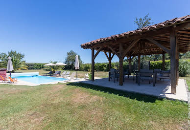 Guest Room with terrace and pool 3