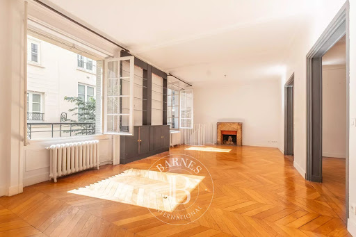 Apartment 3