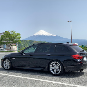 523i Touring M-Sport