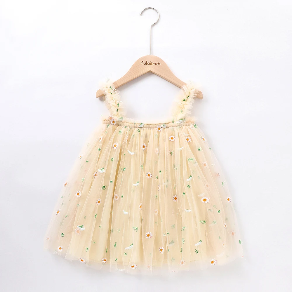Title 7, Vestido de verão com suspensório bordado doce s...