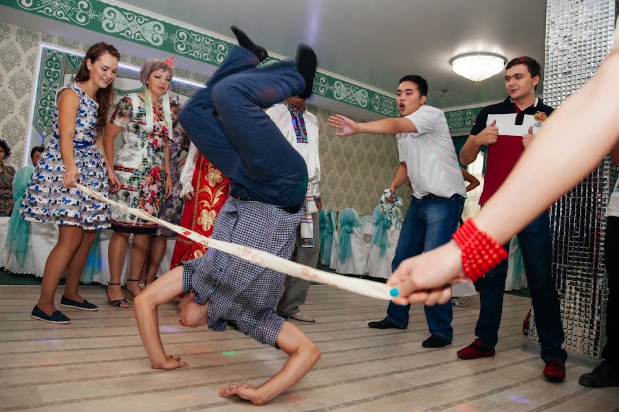 Fotógrafo de casamento Inna Nichiporuk (iden). Foto de 31 de outubro 2015