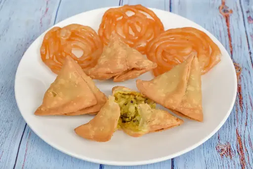 Samosa [2 Pieces] With Jalebi