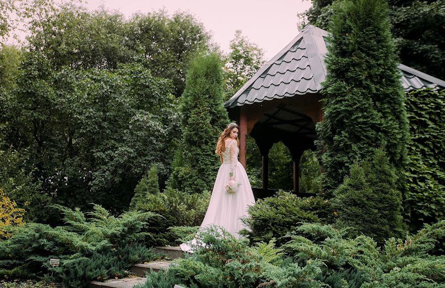 Fotógrafo de casamento Anna Rudanova (rudanovaanna). Foto de 4 de março 2019