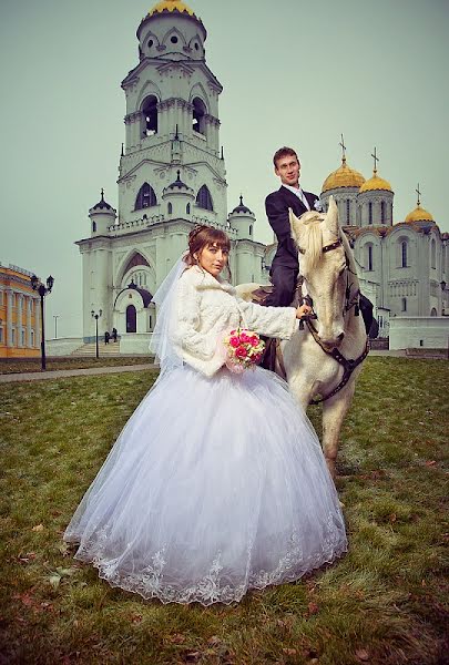 Svatební fotograf Denis Frolov (frolovda). Fotografie z 13.prosince 2012