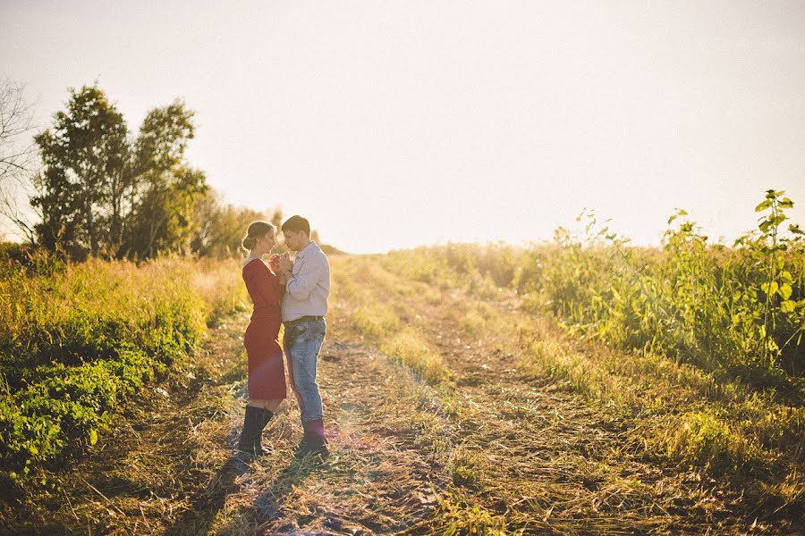 Wedding photographer Yuliya Ruseckaya (urus). Photo of 21 October 2016