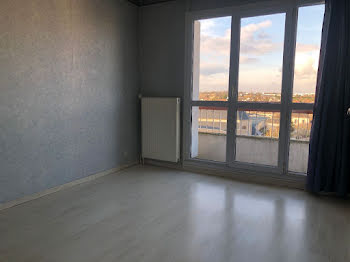 appartement à Fleury-les-Aubrais (45)